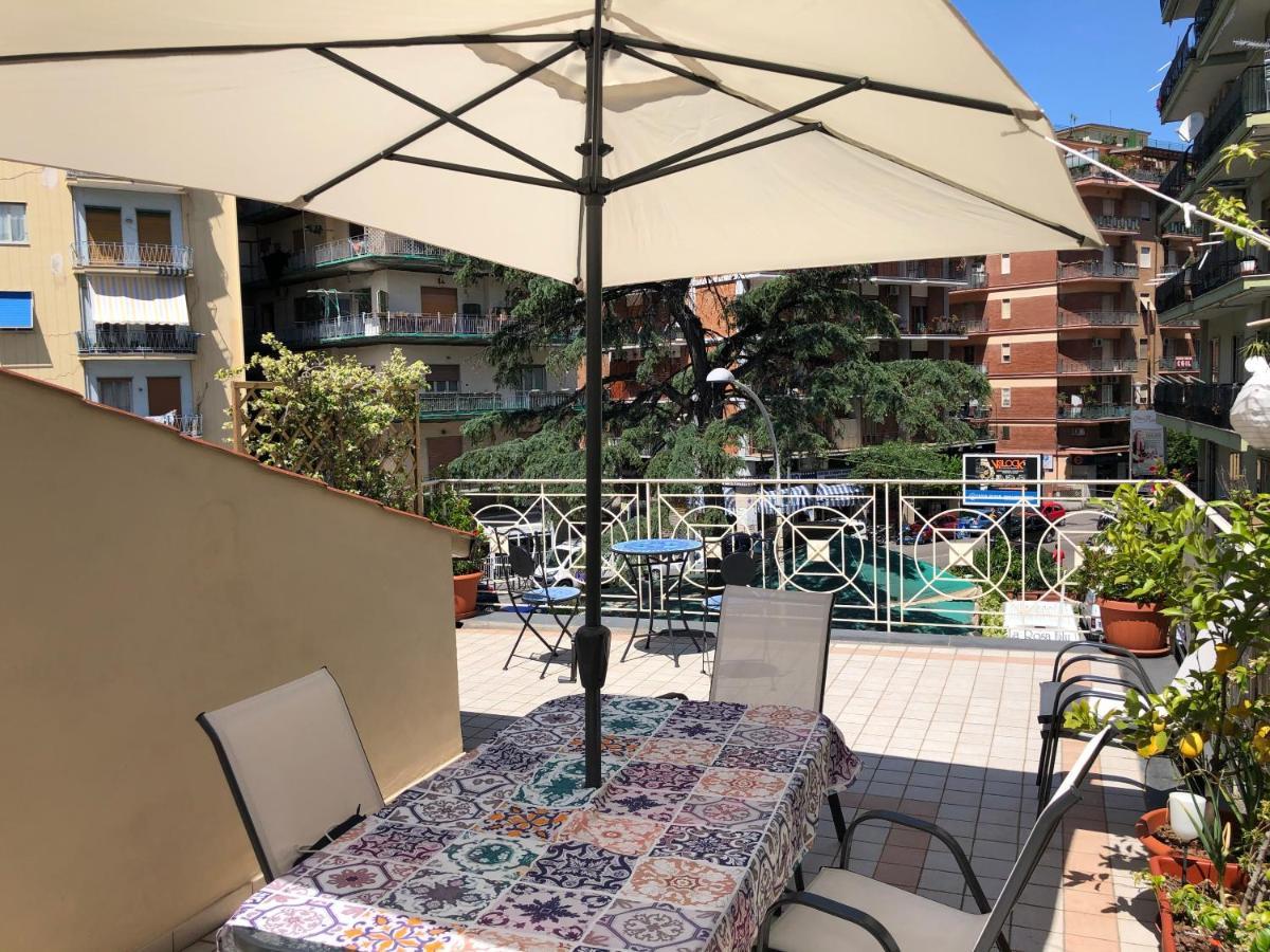 Stabia Holiday House Castellammare di Stabia Exterior foto
